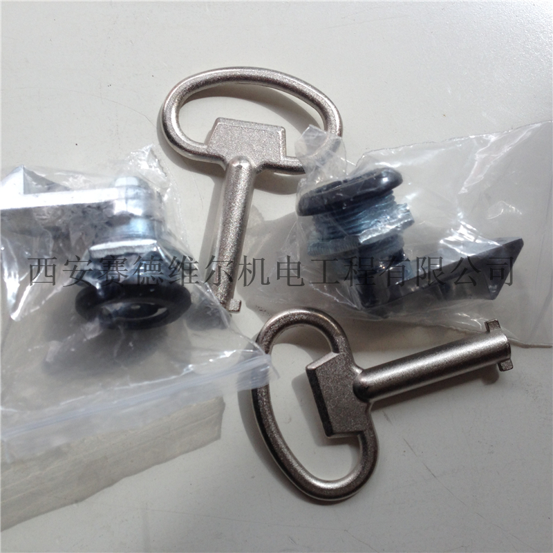 1619770500阿特拉斯空压机门锁带钥匙